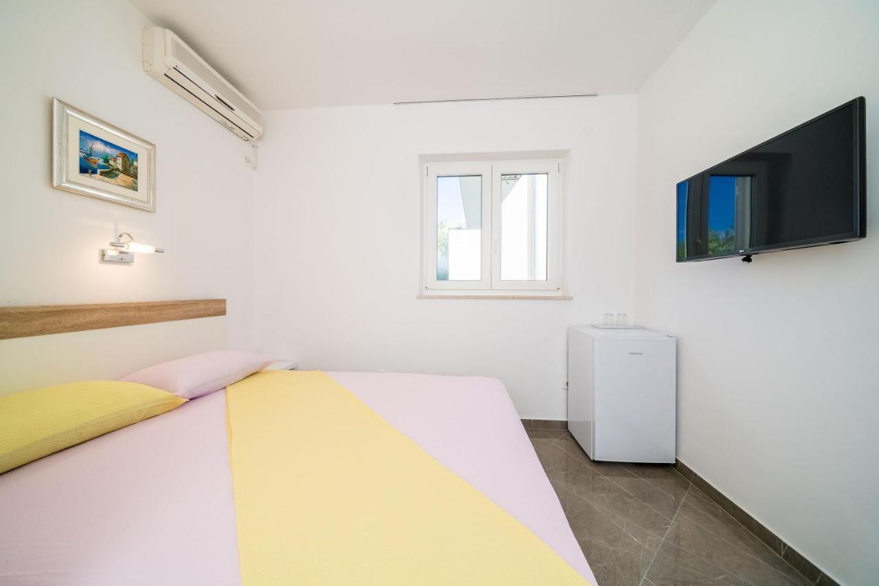 Rooms & Apartments Barisic Mlini Δωμάτιο φωτογραφία