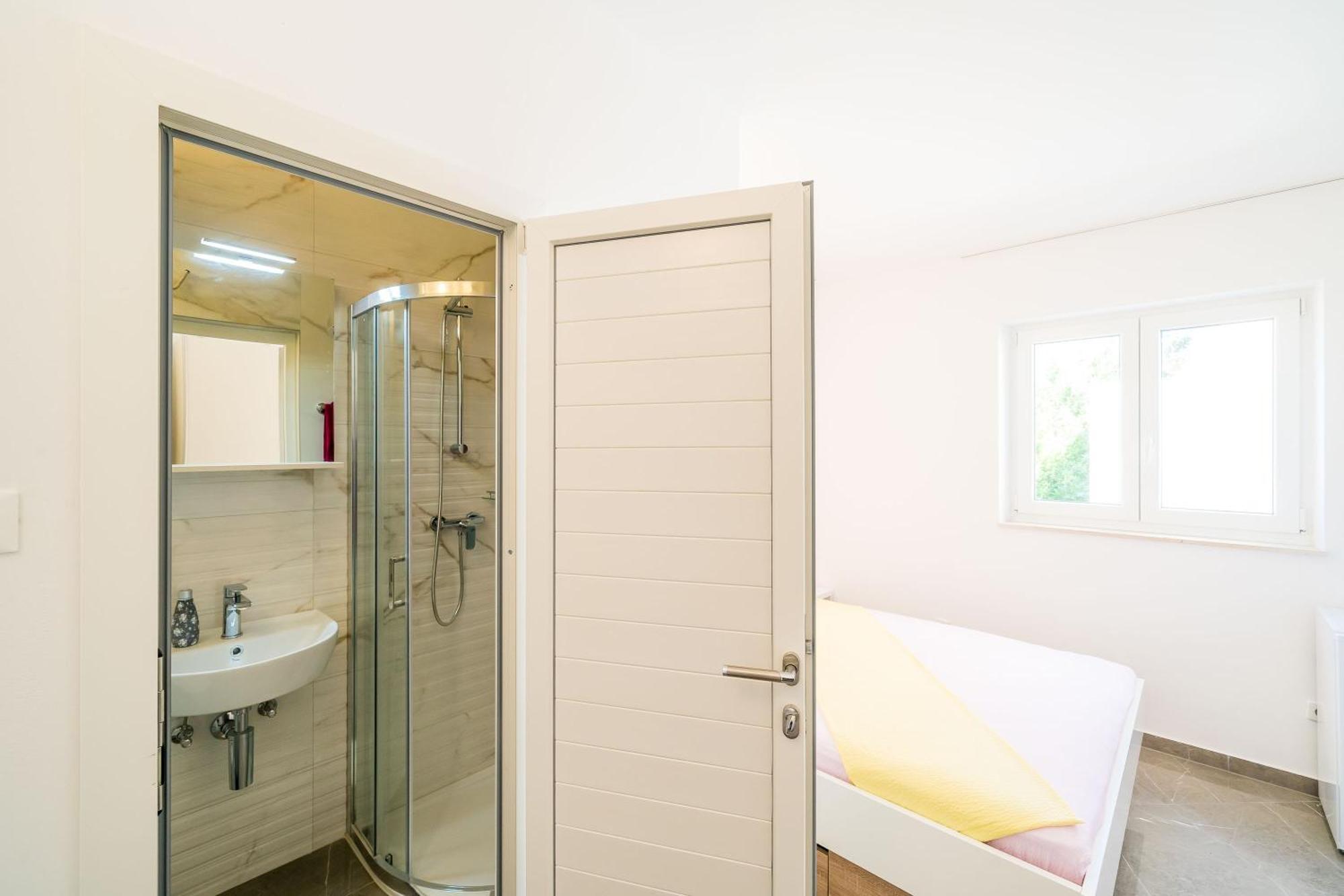 Rooms & Apartments Barisic Mlini Δωμάτιο φωτογραφία